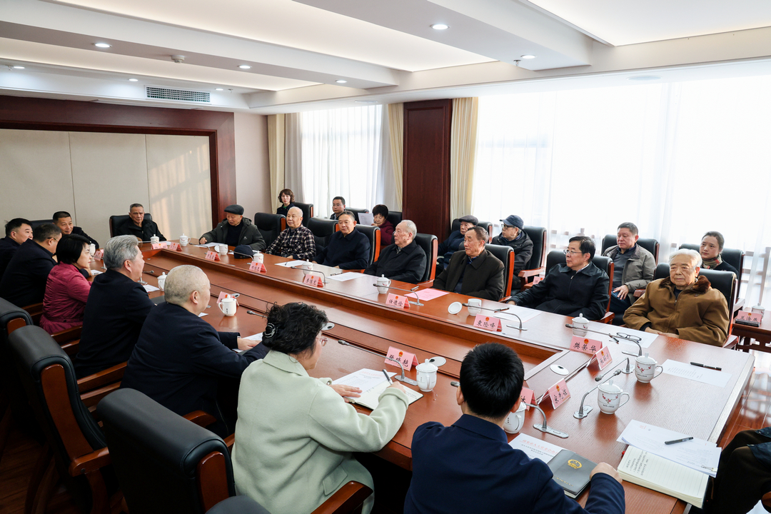 南充市人大常委会党组（扩大）会议召开