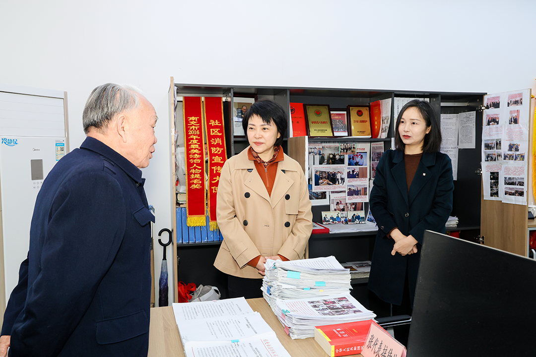廖雪梅赴西充县、嘉陵区开展调研