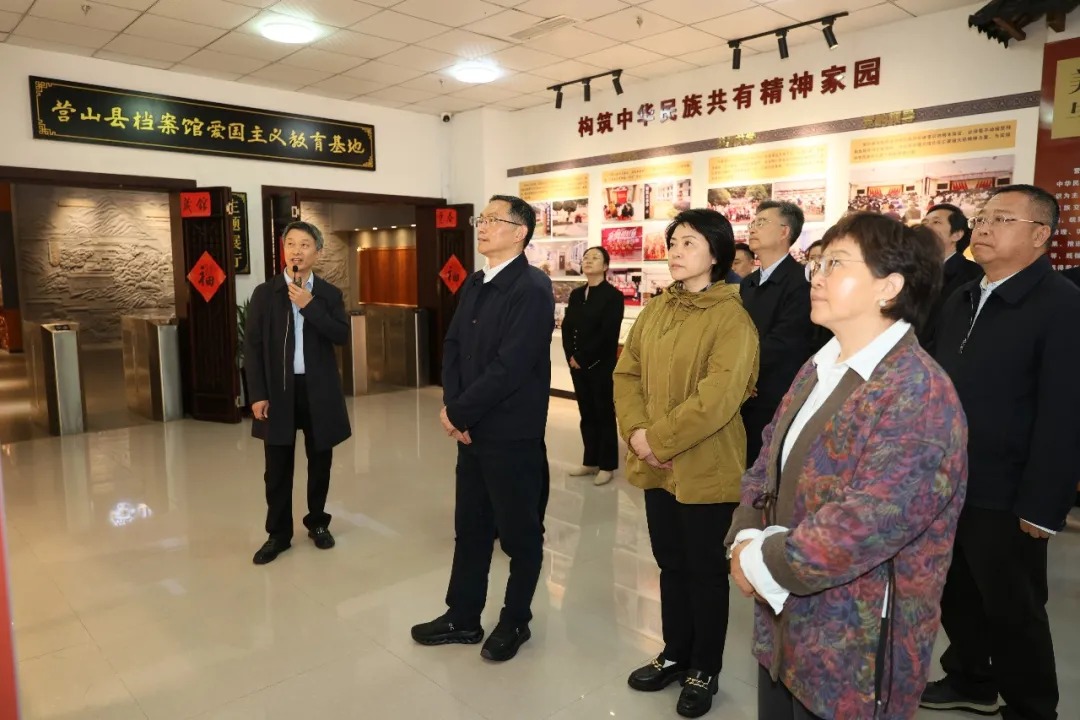 何延政带队到南充开展民族团结进步创建工作调研